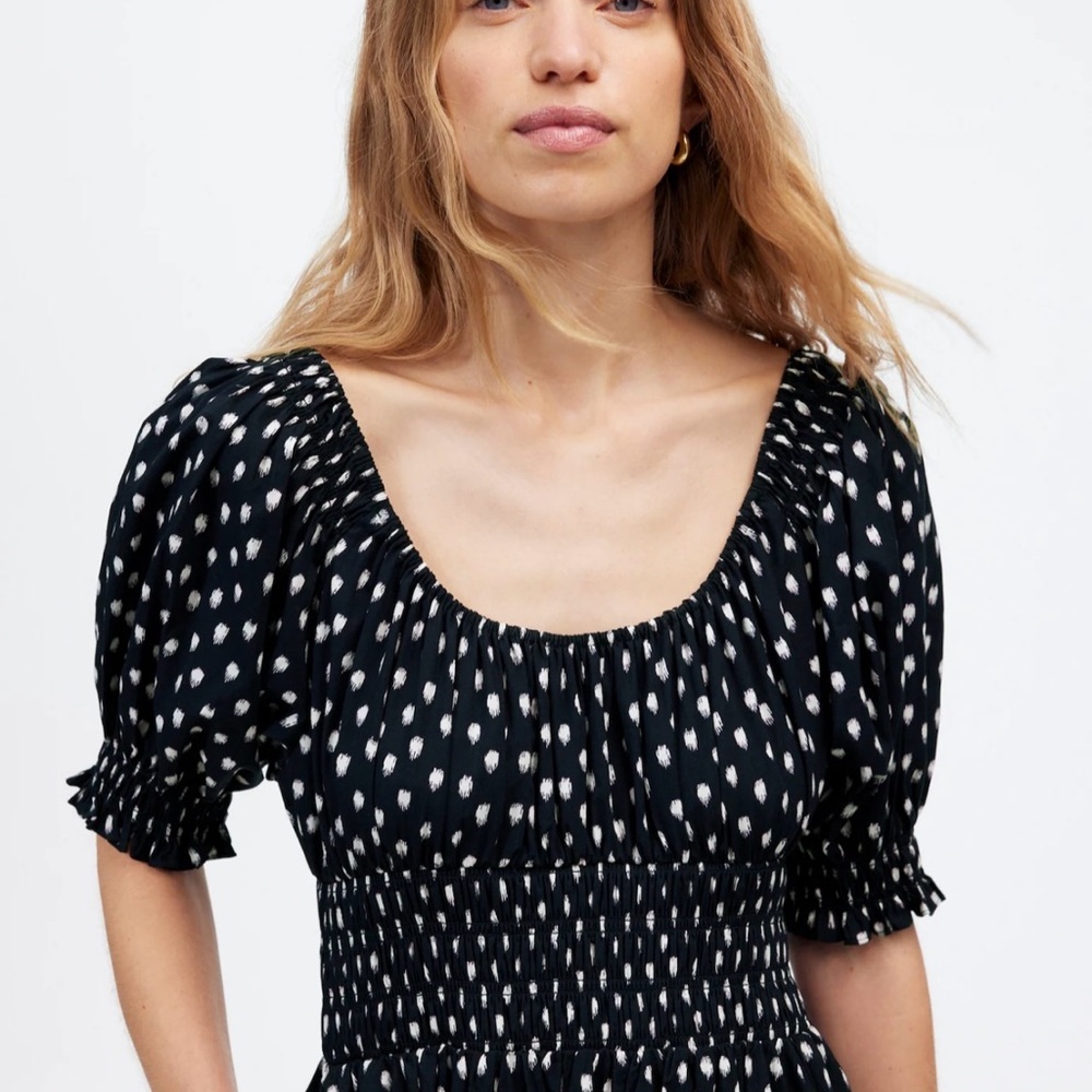 Smocked-Waist Midi Dress in Shibori Dot
Print color Shibori Dot With Pink size 8 - Picture 5 of 6